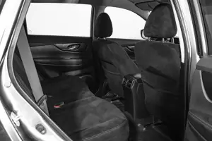 Nissan  3