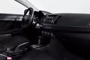 Mitsubishi  13