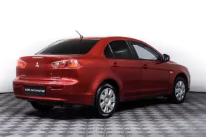 Mitsubishi  4
