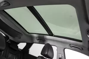 Hyundai  6