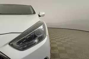 Hyundai  6