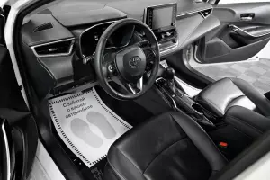 Toyota  9