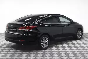 Hyundai  2
