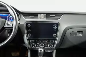 Skoda  9