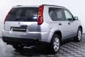 Nissan  4