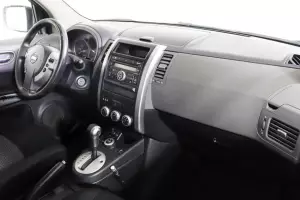Nissan  7
