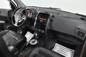 Nissan  3