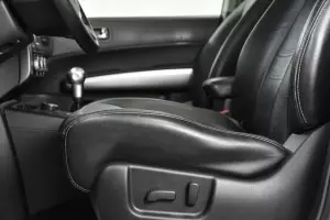 Nissan  8
