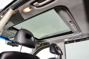 Nissan  10