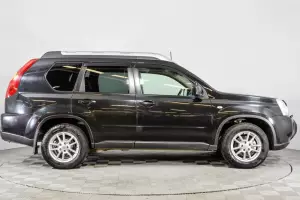 Nissan  3