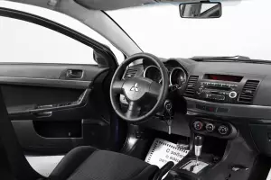 Mitsubishi  3