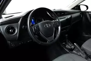 Toyota  10