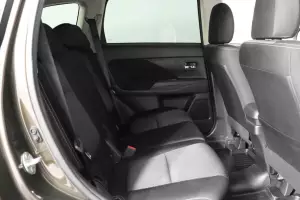 Mitsubishi  15