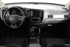 Mitsubishi  9