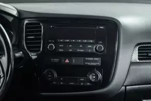 Mitsubishi  10
