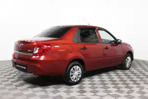 Datsun  4