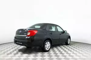 Datsun  2