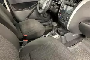Datsun  5
