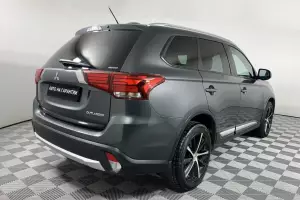 Mitsubishi  4