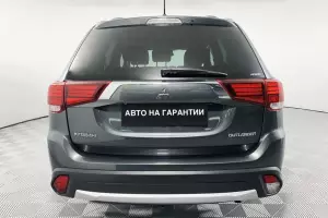 Mitsubishi  5