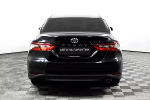 Toyota  5