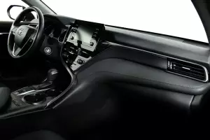 Toyota  9