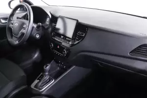 Hyundai  8