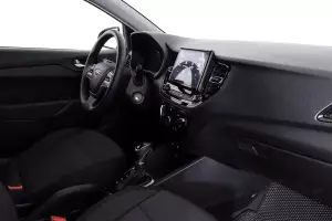 Hyundai  6