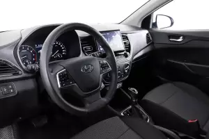Hyundai  7
