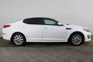 Kia  3