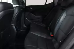 Kia  8