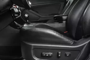 Kia  9
