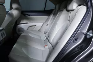 Toyota  11