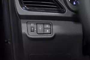 Hyundai  10