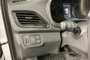 Hyundai  9