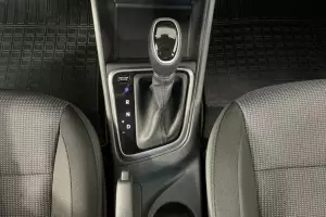 Hyundai  6