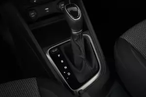Hyundai  8