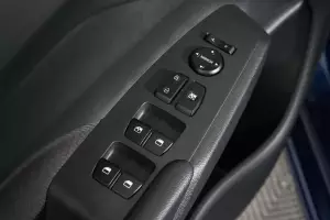 Hyundai  3