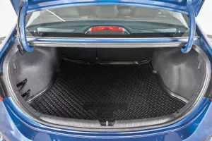 Hyundai  17