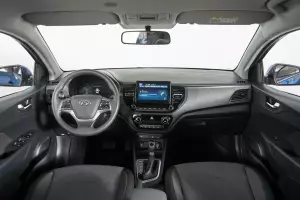 Hyundai  16