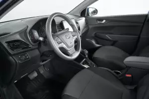 Hyundai  13