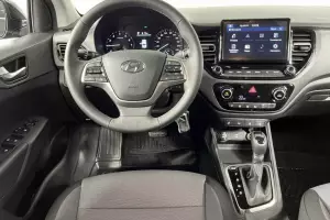 Hyundai  4