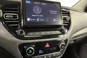 Hyundai  7