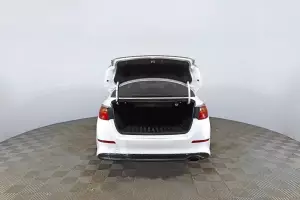 Kia  7