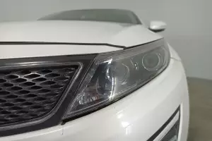 Kia  8
