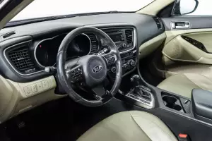 Kia  10