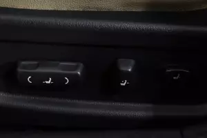 Kia  12