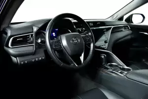 Toyota  10