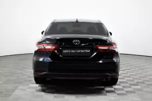 Toyota  5
