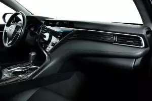 Toyota  9